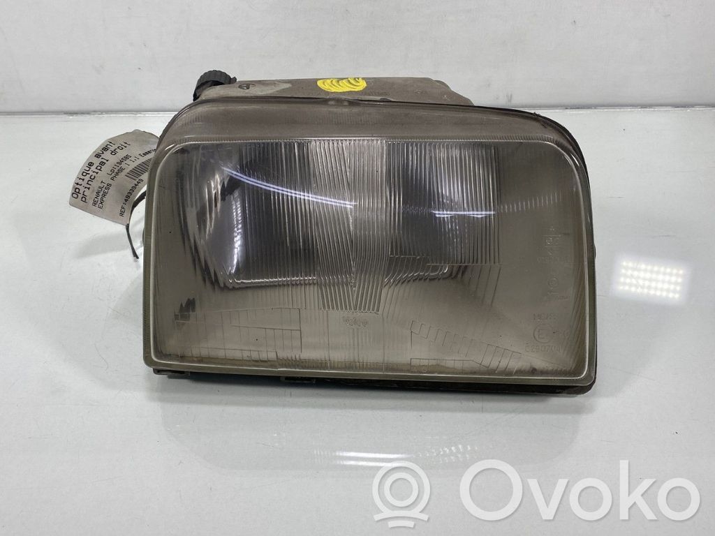 Renault Express Headlight/headlamp 