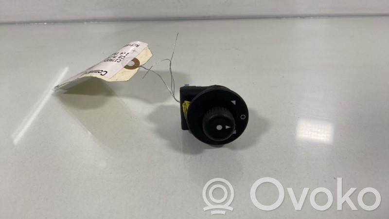 Citroen C3 Pluriel Wing mirror switch 