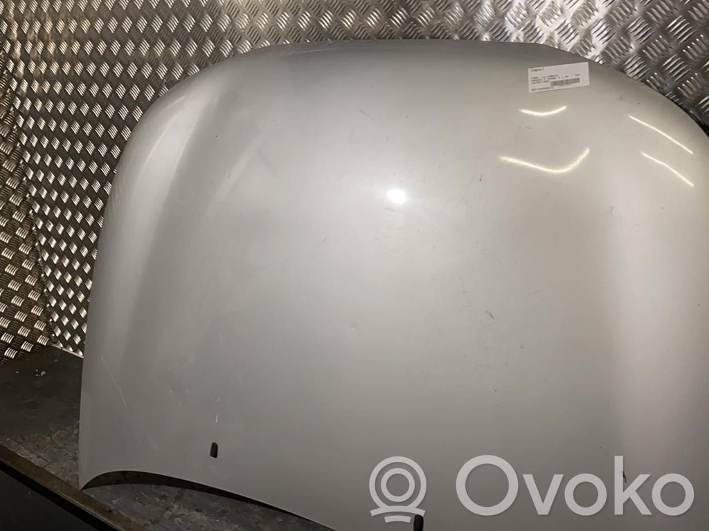 Ford Mondeo MK II Capotă motor 
