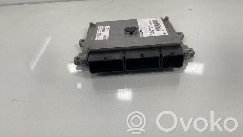Engine control unit/module   237104789R