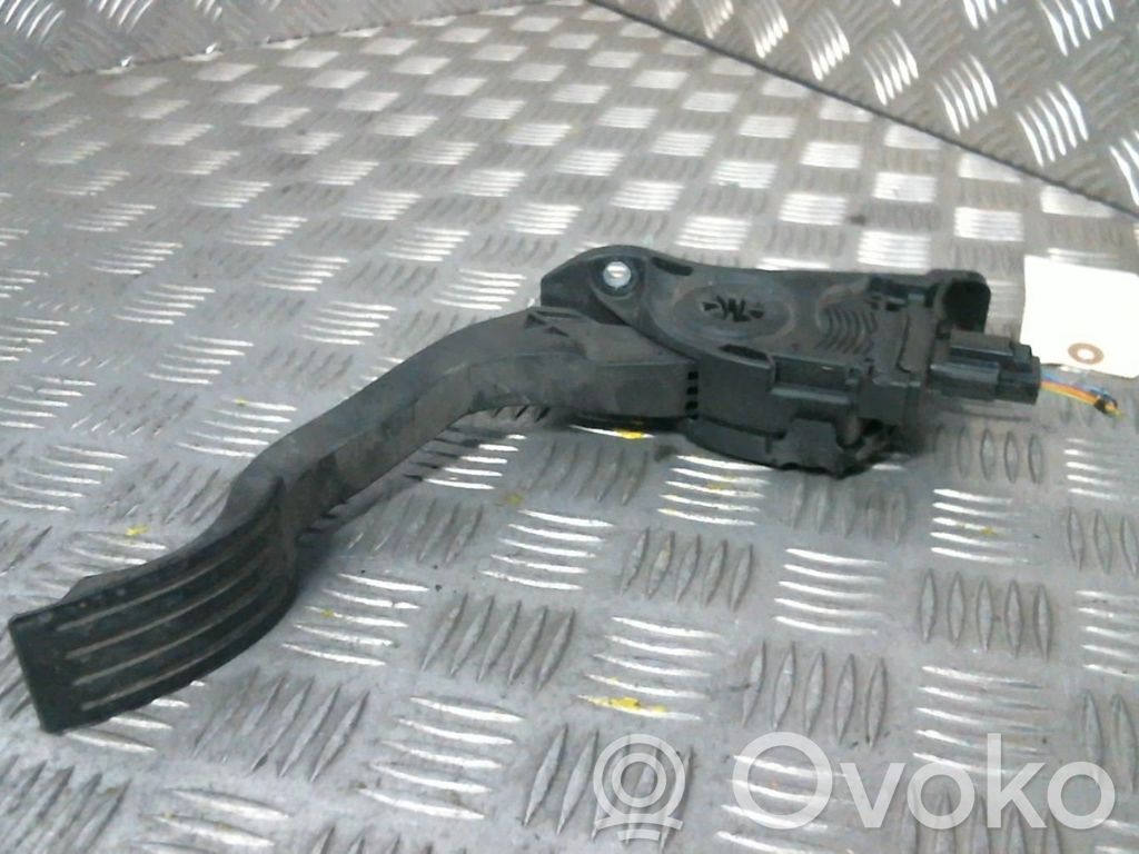 Ford C-MAX II Accelerator throttle pedal 