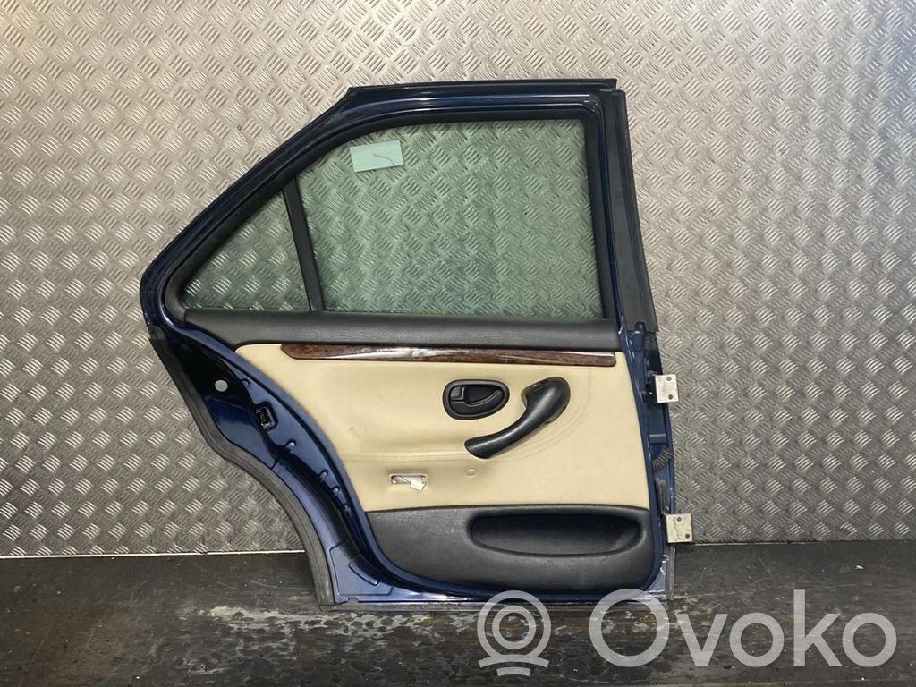 Peugeot 406 Puerta trasera 