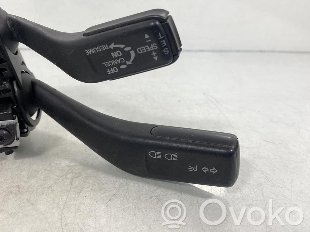 Audi A3 S3 8P Commodo de clignotant 