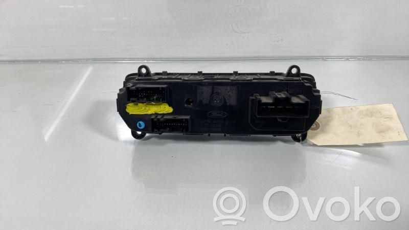 Ford Focus Climate control unit 