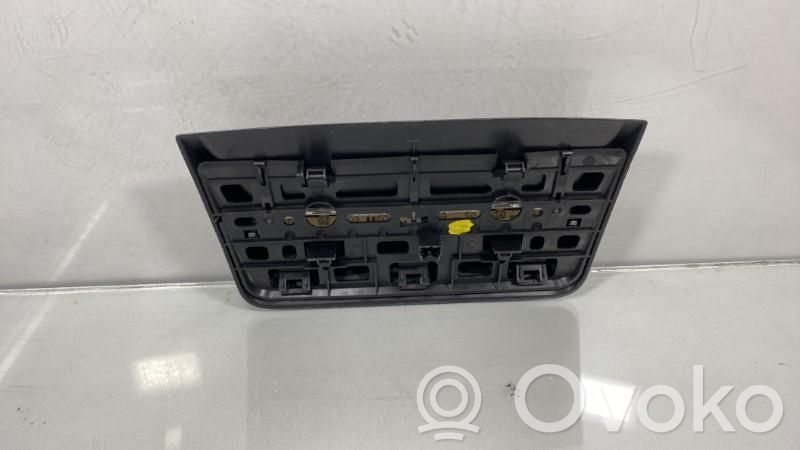 Renault Fluence Third/center stoplight 