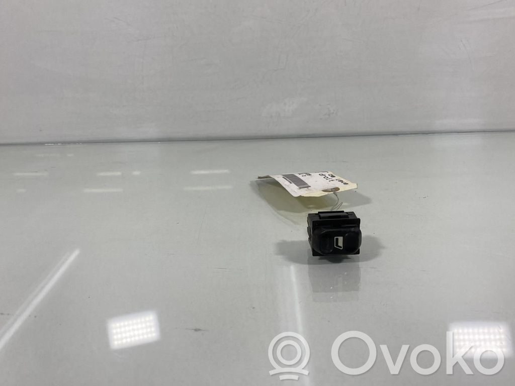 Comutator comandă geamuri electrice   6552KT