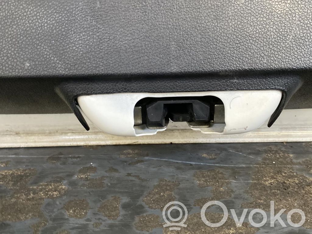Ford Mondeo Mk III Tylna klapa bagażnika