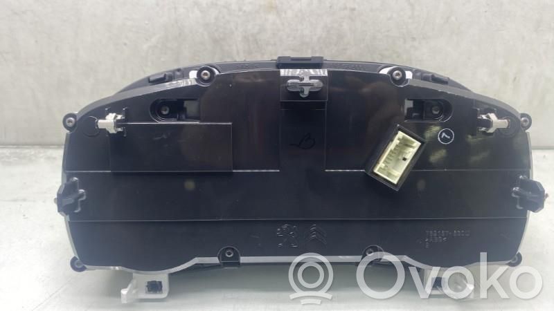 Opel Corsa F Vitezometru (grup de instrumente)