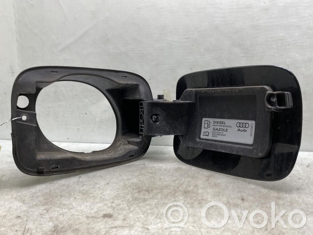 Audi A4 S4 B8 8K Sportello del serbatoio del carburante 