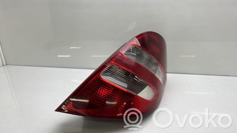 Mercedes-Benz A W169 Lampă spate în caroserie 