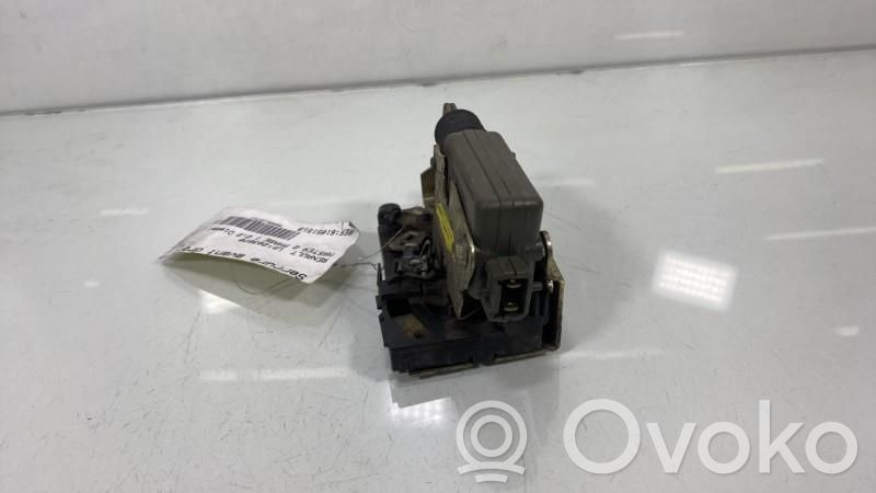 Renault Master II Etuoven lukko 