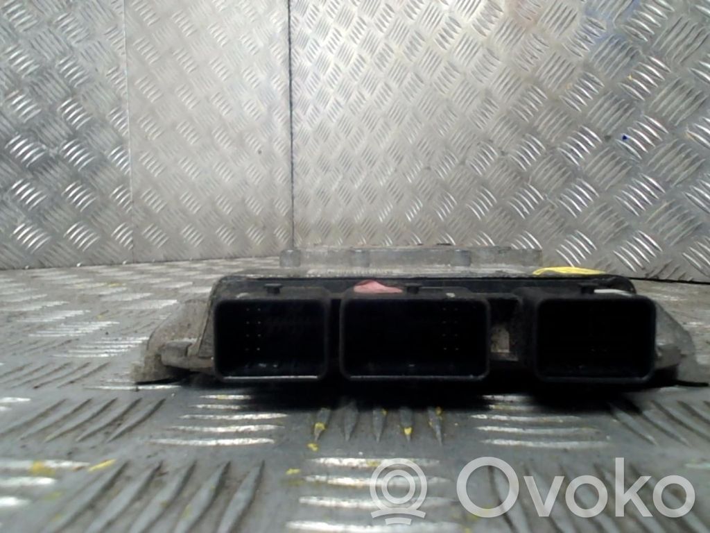 Citroen C3 Variklio valdymo blokas 