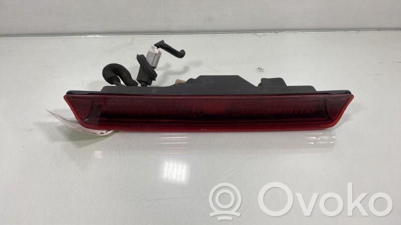 Honda FR-V Third/center stoplight 