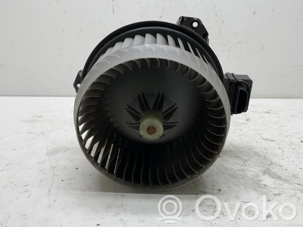 Toyota Yaris Ventilator aerotermă 