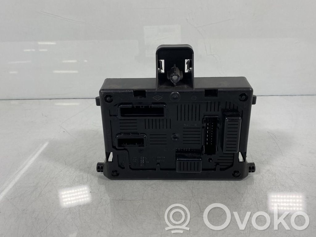 Renault Clio III Unitate control BSM 