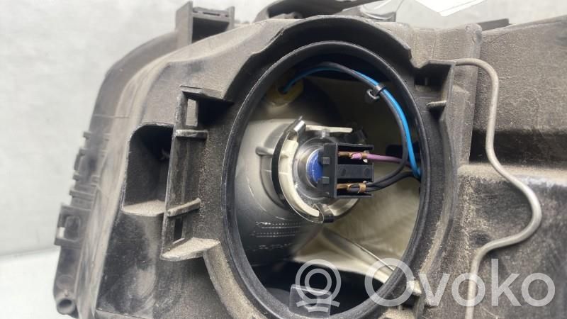 BMW X3 E83 Headlight/headlamp 