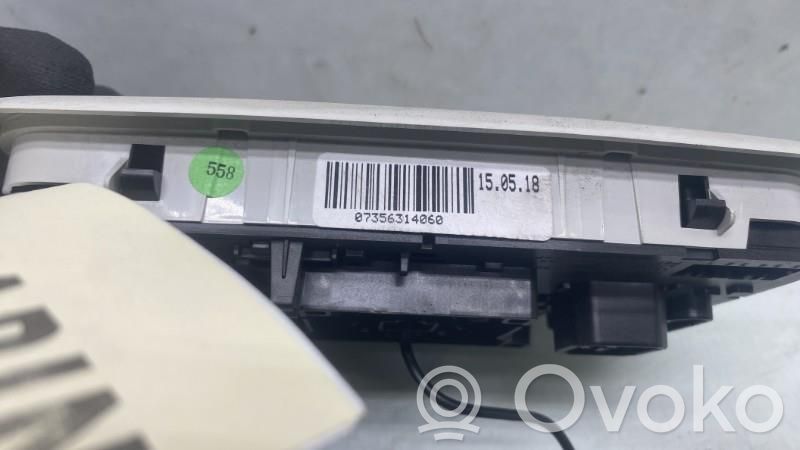 Fiat Tipo Luz del asiento delantero 