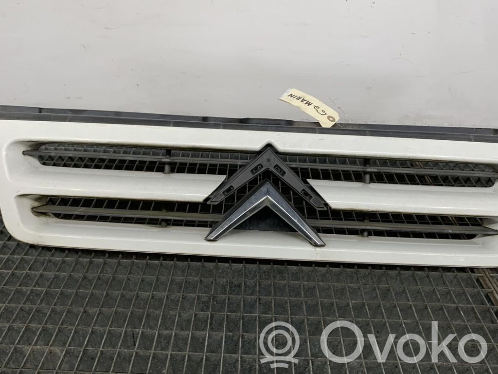 Citroen Jumper Etusäleikkö 
