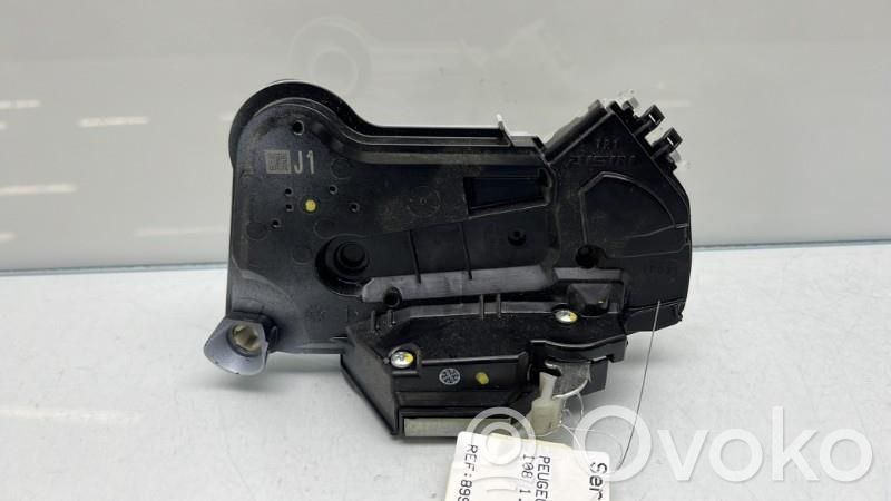 Peugeot 108 Etuoven lukko 
