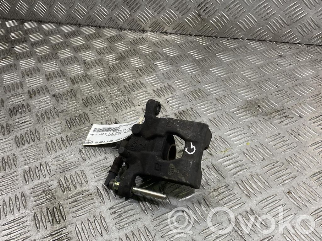 Nissan Juke I F15 Pinza del freno posteriore