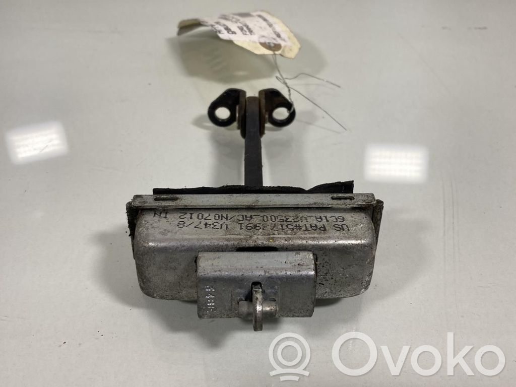 Ford Transit Etuoven pidätin 