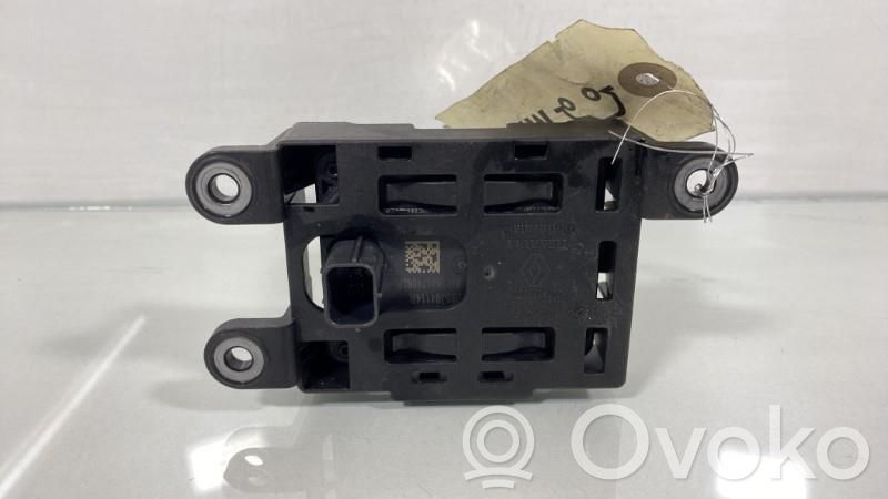 Dacia Sandero III Distronic sensor radar 