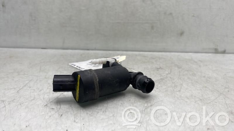 Ford Focus Windscreen/windshield washer pump 