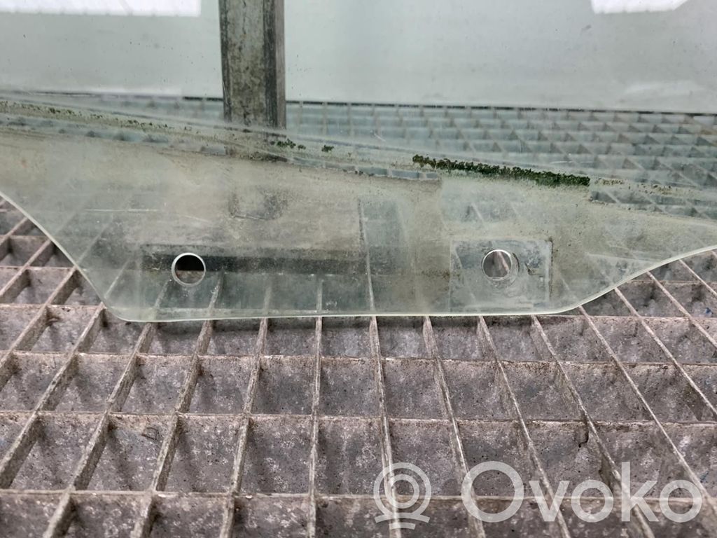Mazda 2 Szyba drzwi przednich