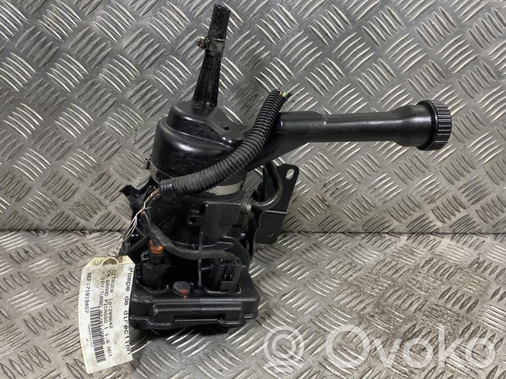 Ohjaustehostimen pumppu   4008F3