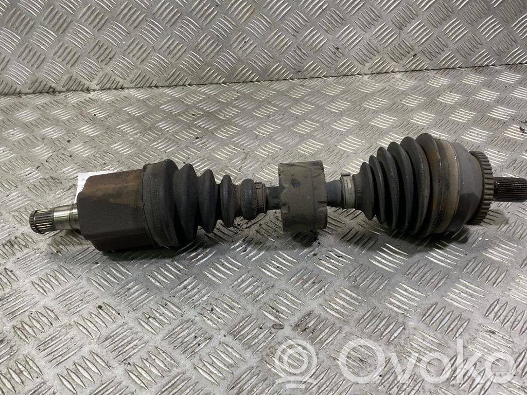 Eje de transmisión delantero   08252033