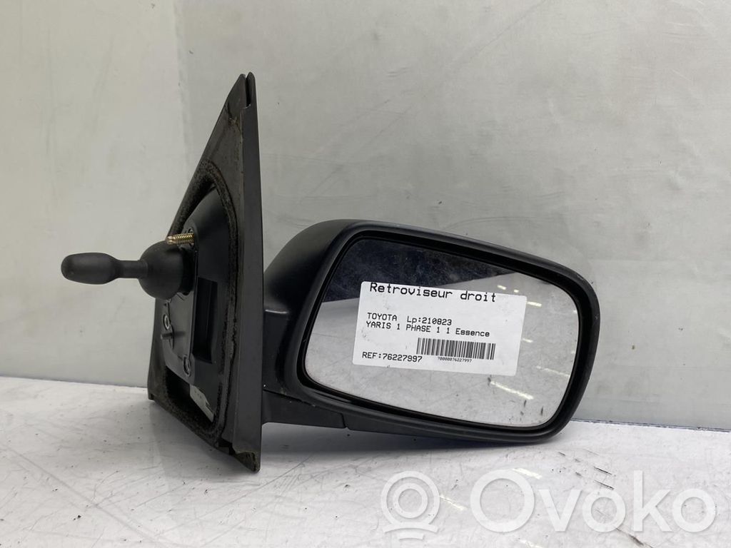 Toyota Yaris Oglindă exterioară manuală 
