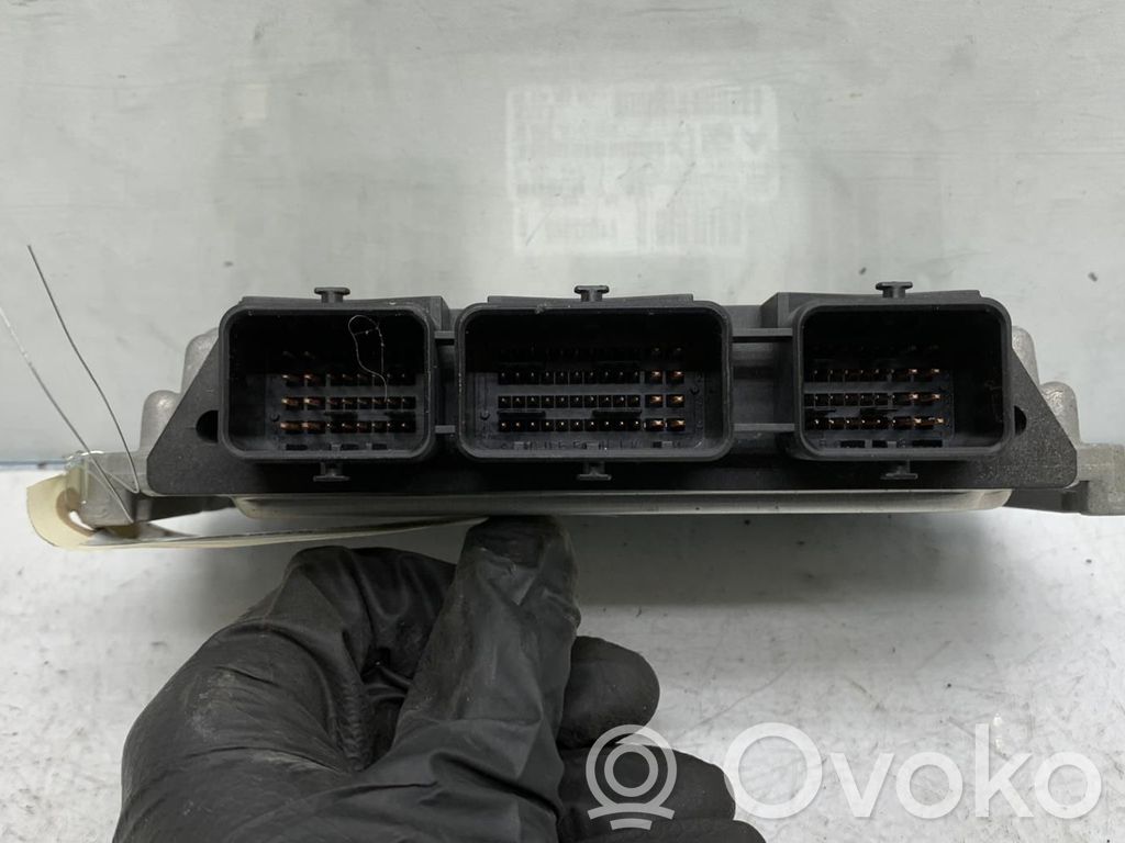 Peugeot 307 Engine control unit/module 