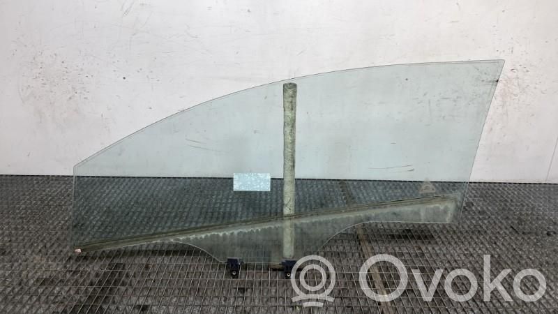 Szyba drzwi przednich   824211W310