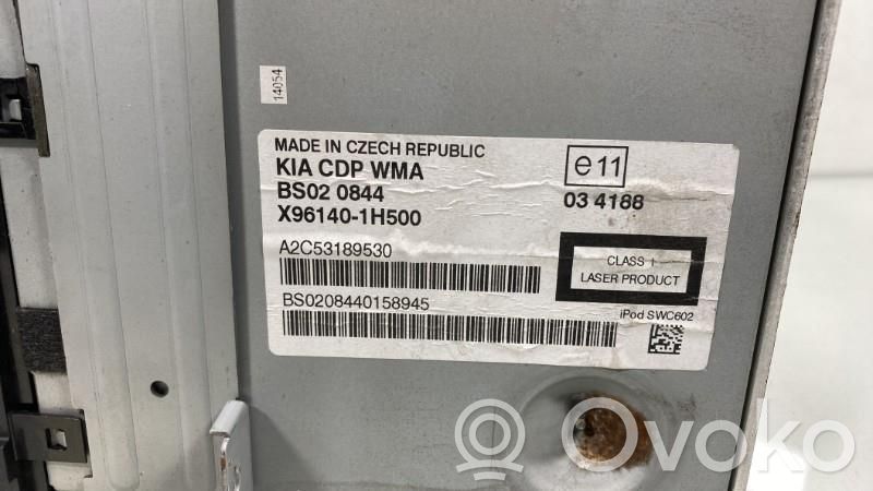 KIA Ceed Panel / Radioodtwarzacz CD/DVD/GPS 