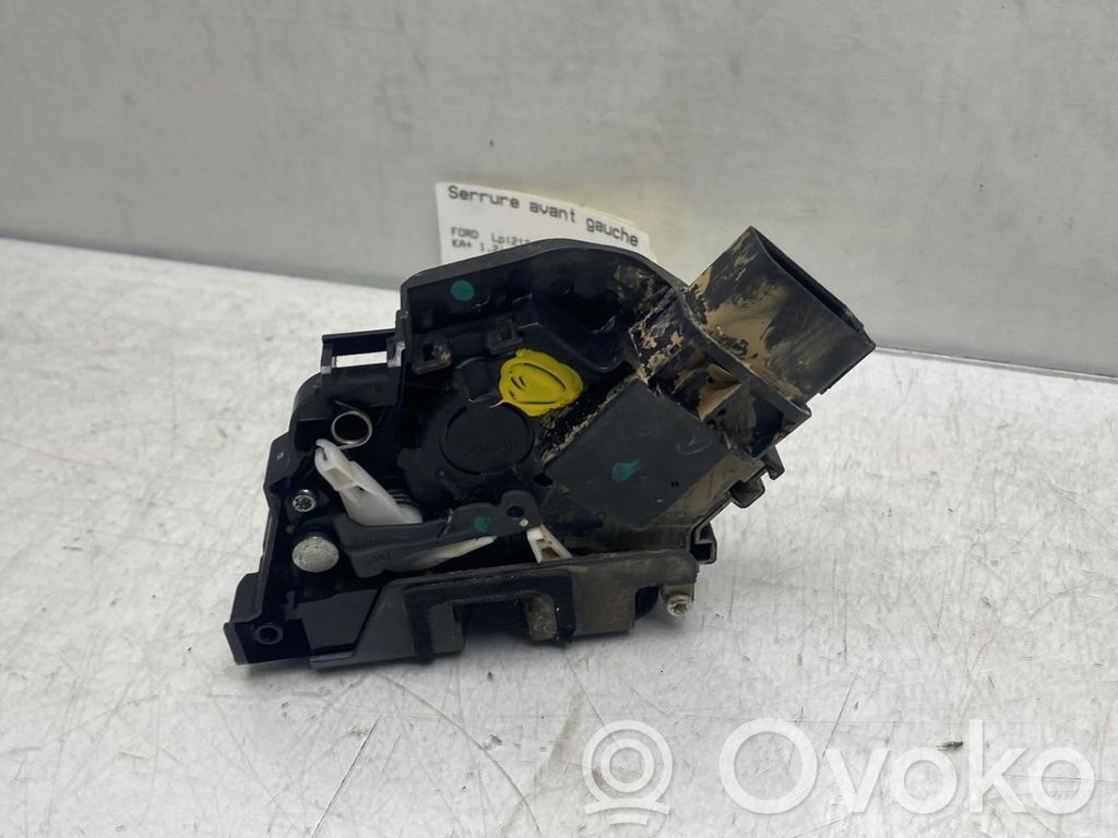 Ford Ka Priekšpusē slēdzene 