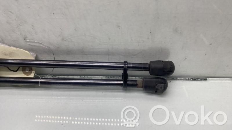 Ford Mondeo MK V Tailgate/trunk strut/damper 