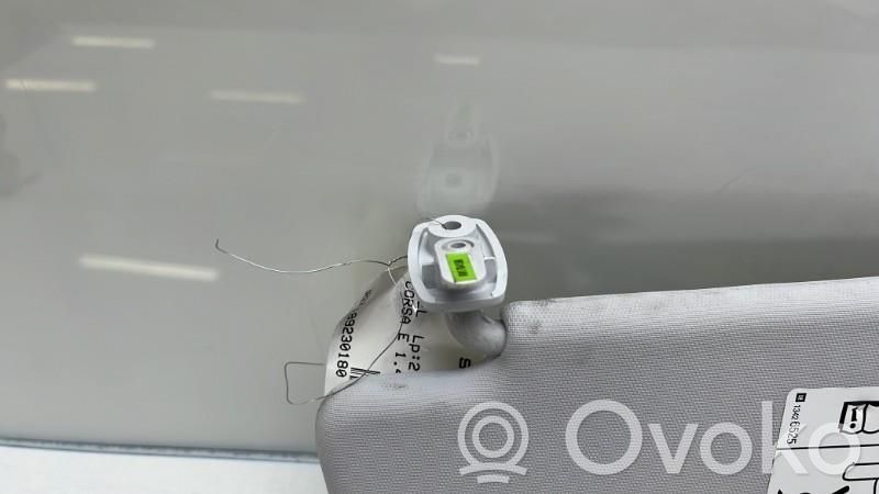 Opel Corsa E Skydelis nuo saulės 