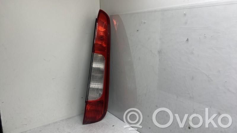 Ford C-MAX I Rear/tail lights 