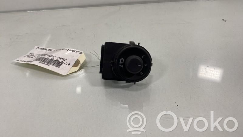 Opel Astra J Wing mirror switch 