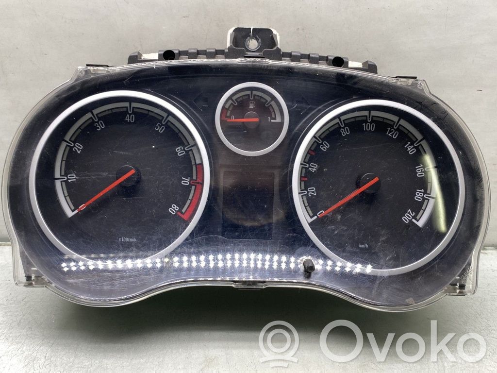 Opel Corsa D Licznik / Prędkościomierz 