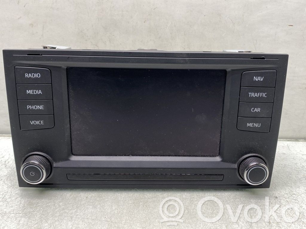 Seat Leon (5F) Panel / Radioodtwarzacz CD/DVD/GPS 