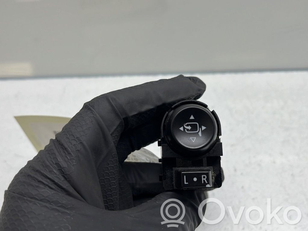 Opel Insignia A Interruptor del espejo lateral 