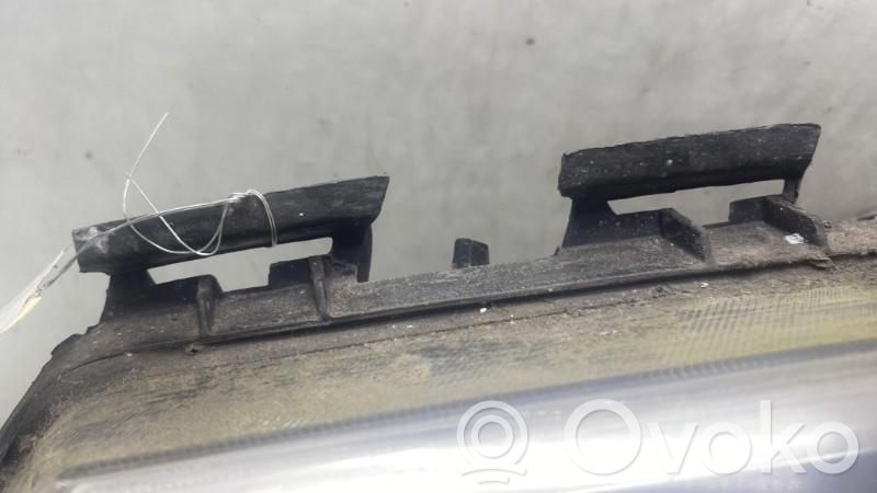 Scheinwerfer   260604235R