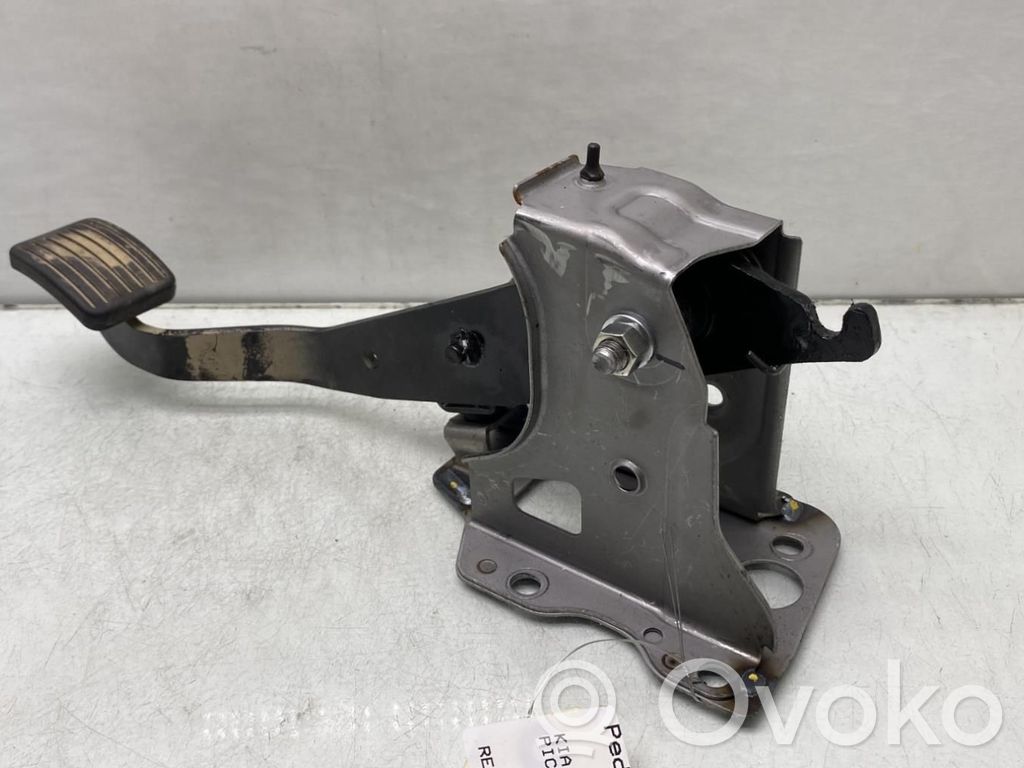 Pedał sprzęgła   32820G6100