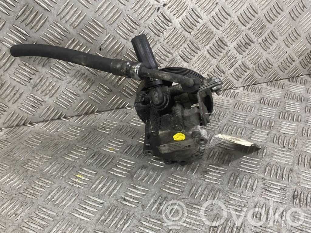 Citroen C5 Ohjaustehostimen pumppu 