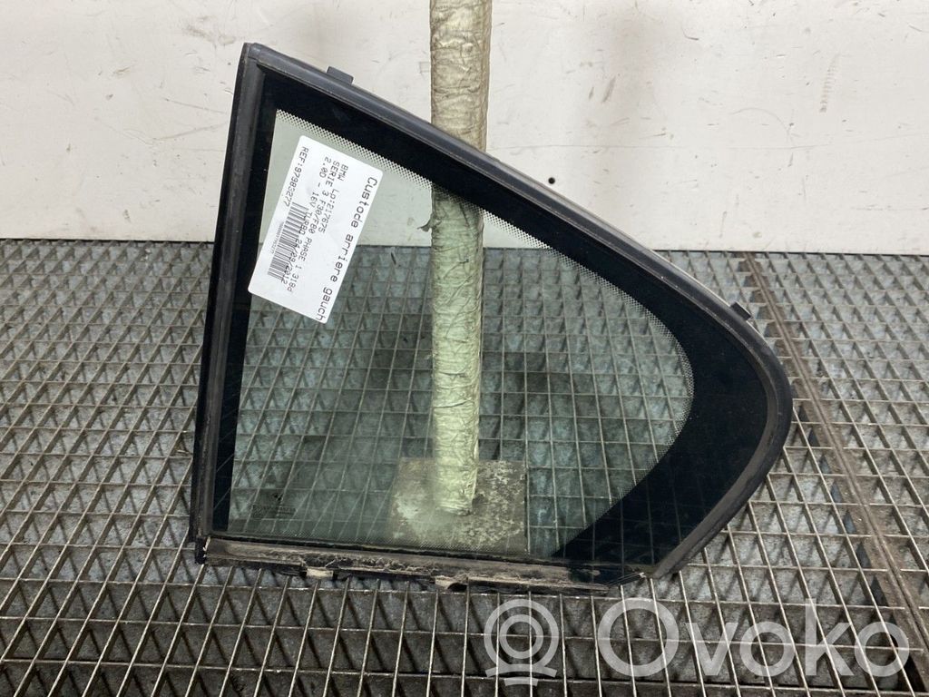 BMW 3 F30 F35 F31 Szyba karoseryjna drzwi tylnych 