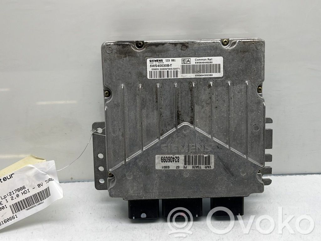 Peugeot 307 Engine control unit/module 