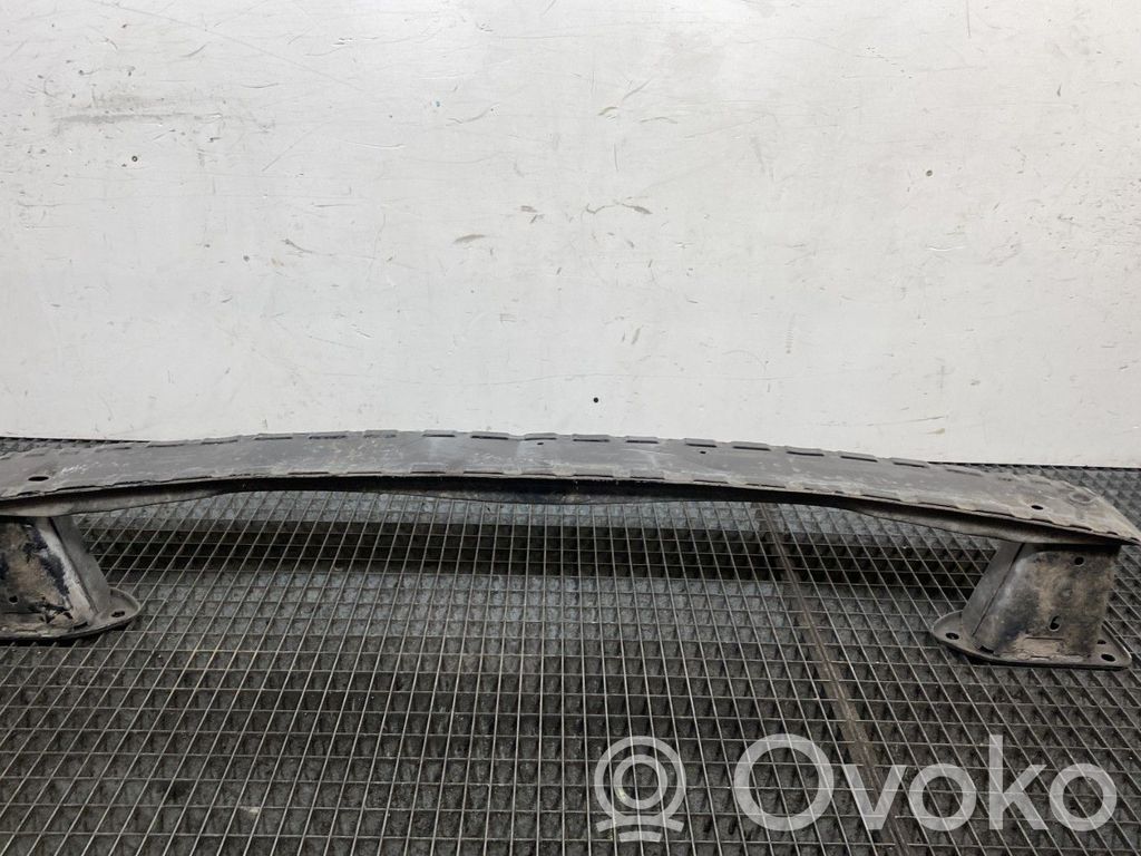 Ford Focus Aizmugurē bampera balka 