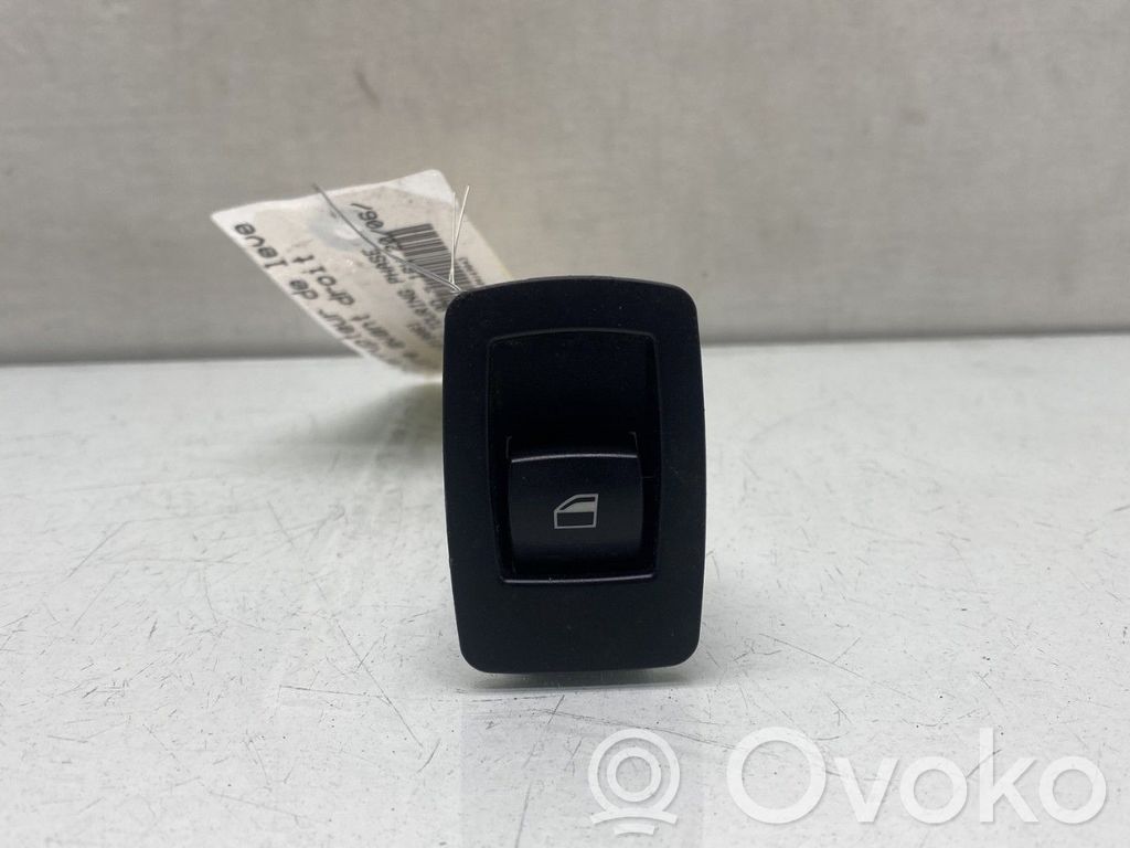 Electric window control switch   61316945874