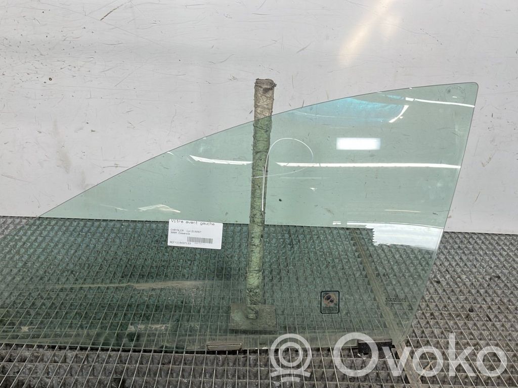 Chrysler 300M Geam ușă față patru uși 